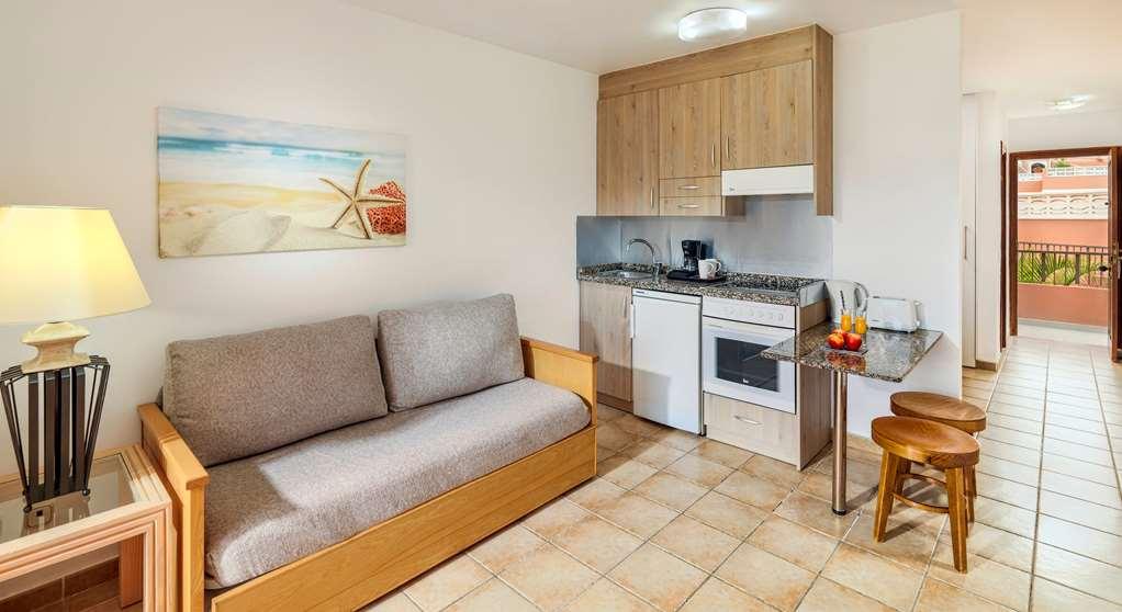 Sol Sun Beach Apartamentos Адехе Номер фото